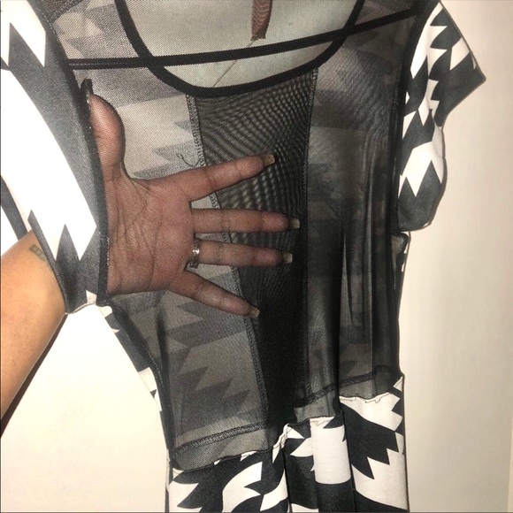 Geometric dress with sheer surprise - Picture 3 of 4